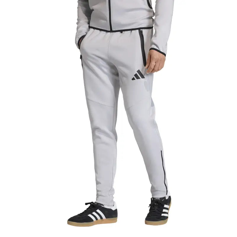 ADIDAS TIRO 26 TRAVEL SWEAT JOGGINGHOSE